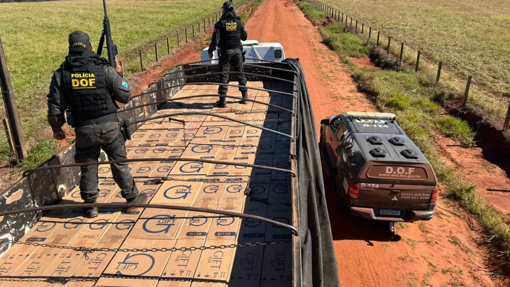 Brasil incauta millonario cargamento de cigarrillos de contrabando procedente de Paraguay