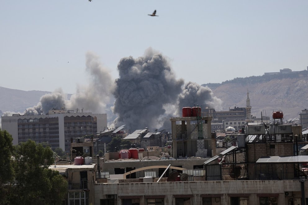 |Israel lanza ataques aéreos en Damasco: uno de los bombardeos fue captado en vivo por la televisión siria