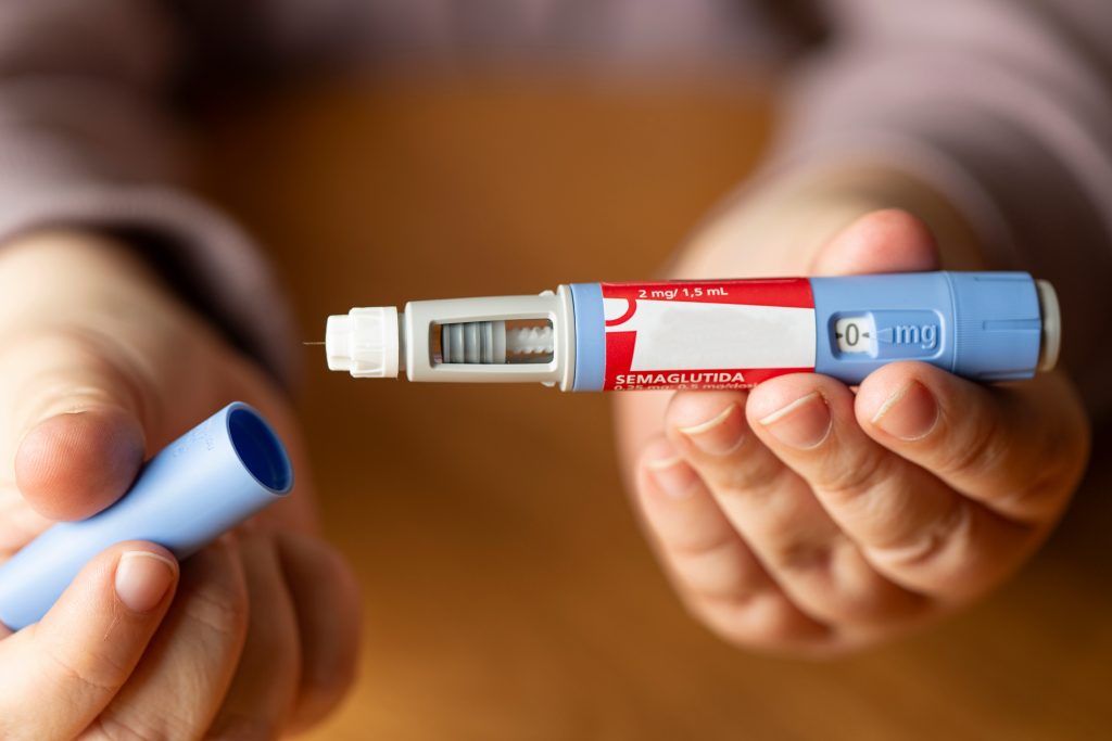 Dinavisa emite alerta sanitaria por la comercialización ilegal de “Zeptrina”, producto que declara contener tirzepatida